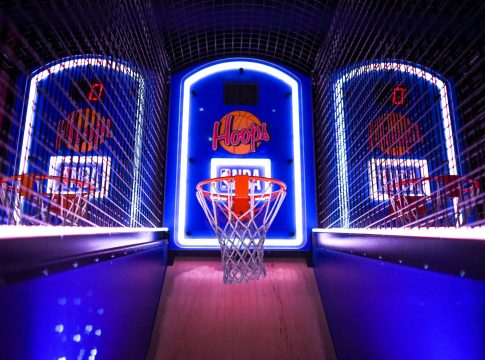 closeup photo of basketball arcade