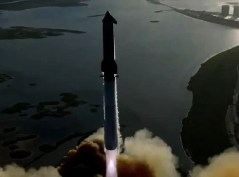 SpaceX успешно запустила Starship в одиннадцатый раз