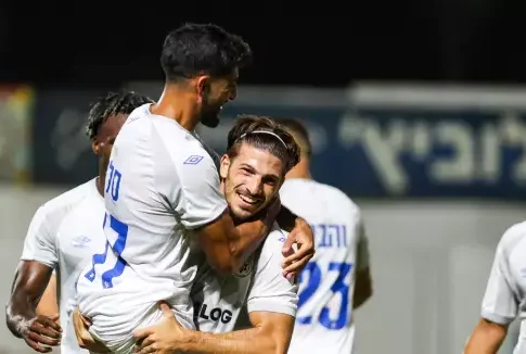 Матч без голов: Модиин и Маккаби Петтах-Тиква завершают игру вничью