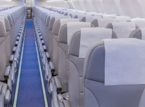 Почему Finnair отменила десятки рейсов