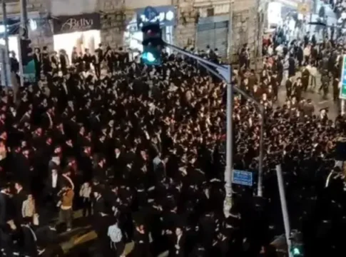 Буйные протесты в Иерусалиме против призыва на военную службу