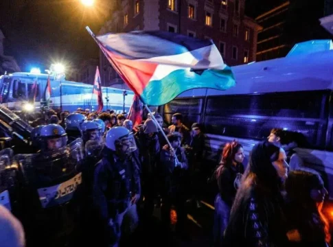 Протест у израильского посольства в Риме: столкновения с полицией