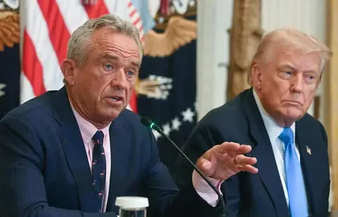 В США растёт волна законопроектов против вакцинации, фторирования и пастеризации молока