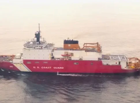 США и НАТО усиливают военное присутствие в Арктике