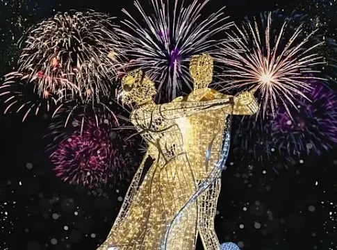 В Тель‑Авиве открылся международный фестиваль света LUMAGICA