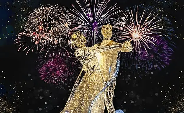 В Тель‑Авиве открылся международный фестиваль света LUMAGICA