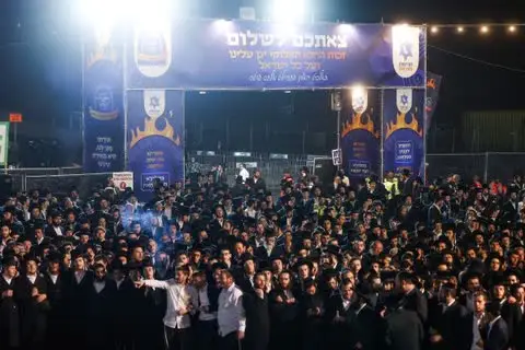 Министерство транспорта Израиля игнорирует запрос о данных по перевозкам на празднование в Мироне