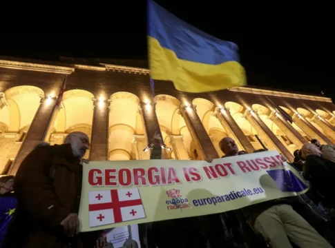 Сильный удар по демократии: правительство Грузии пытается вывести оппозицию из закона