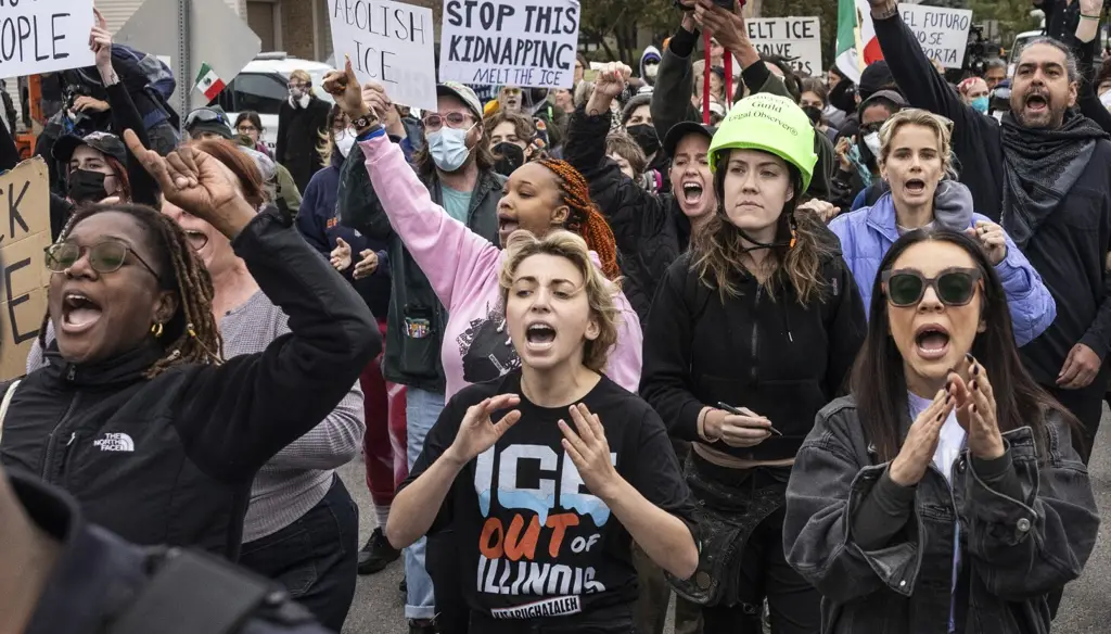 Федеральные обвинения против политических кандидатов в связи с протестами в Бродвью
