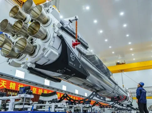 Китайский аналог SpaceX: кто ближе к многоразовым ракетам мирового лидера