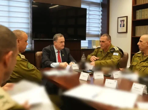 Командиры бригад ЦАХАЛа требуют от начальника Генштаба отменить решение министра обороны о возвращении административных задер