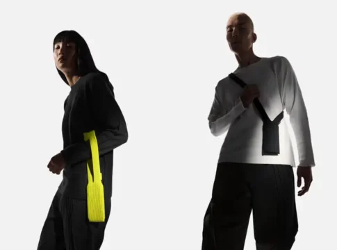 Apple и Issey Miyake представили iPhone Pocket: стильный аксессуар для вашего смартфона