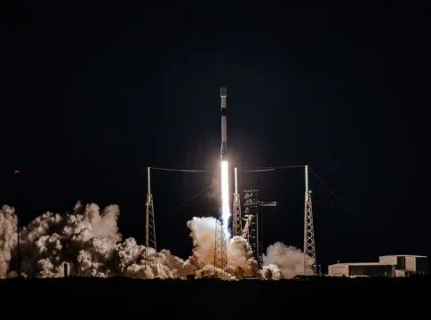 SpaceX продолжает наращивать группировку Starlink, установив новый рекорд по количеству запусков