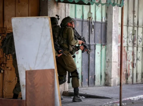 Израильские военные пресекли нападение на палестинские деревни, есть пострадавшие