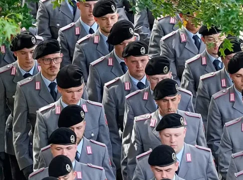 Германия на пороге решения по военной службе: компромисс близок, но детали остаются