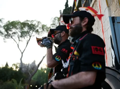 Фестиваль «Золотой ёж» открывает бесплатный уличный театральный марафон в Отуфе