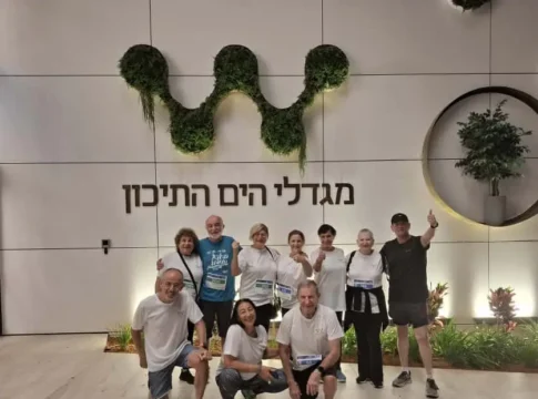 Не бывает слишком поздно: жильцы «Средиземноморских башен» победили в ночном забеге в Реховоте