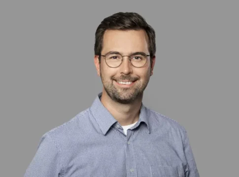 Почему именно сейчас актуальны постквантовые алгоритмы шифрования в автомобилях