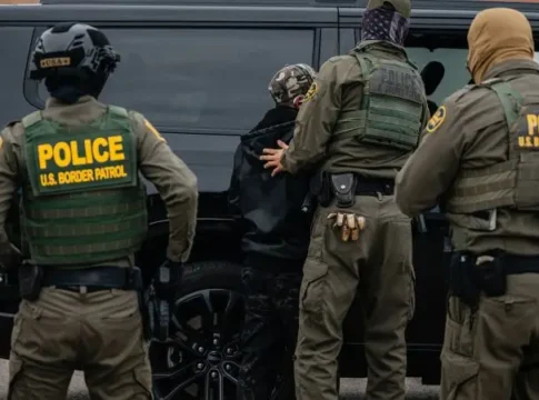 Суд постановил освободить сотни задержанных в Чикаго: что дальше?