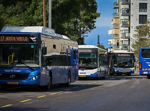 Подорожание автобусных билетов: правительство не смогло договориться о бюджете
