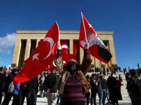 Женщины массово покидают рынок труда в Турции: рост на 81% за пять лет