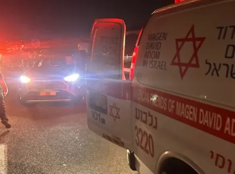 Серьезное ДТП на шоссе 6: пострадали восемь человек, включая одного в состоянии средней тяжести