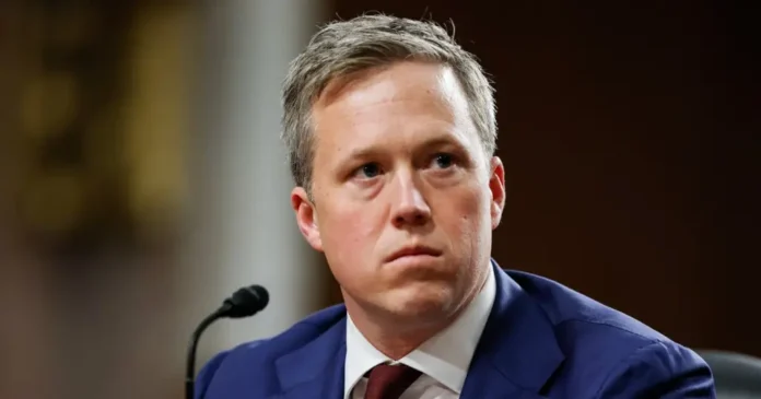 От 'дронового парня' до переговорщика по Украине: Кто такой Дэн Дрисколл?