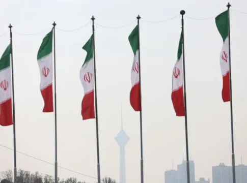 Иран: власти подавляют информацию о водном кризисе, журналистов запугивают