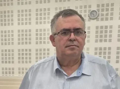 Дэвид Битан под перекрестным допросом: напряжение в суде и обвинения в коррупции