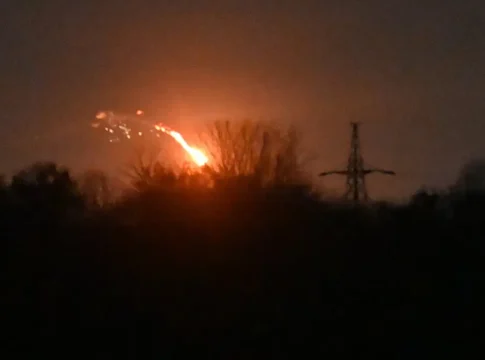 Зеленский осудил «злодейскую» атаку на Киев: пять погибших, среди пострадавших — беременная женщина