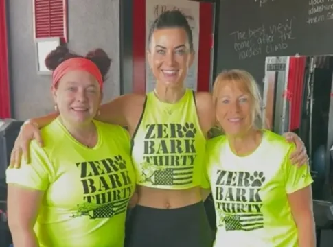 Ветерана Армии США Эрика Лирманн помогает другим справиться с ПТСР через фитнес