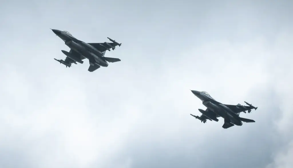 Украинские F-16 выпустили 45 ракет за одну ночь: Техники подчеркивают важность поддержки партнеров