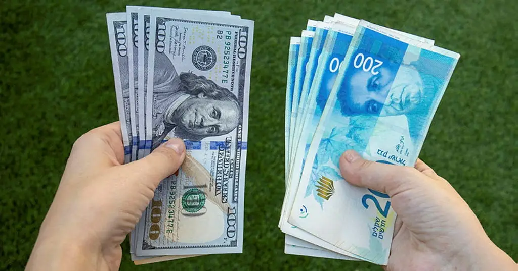 Шекель укрепляется, несмотря на войну: Израильская экономика удивляет