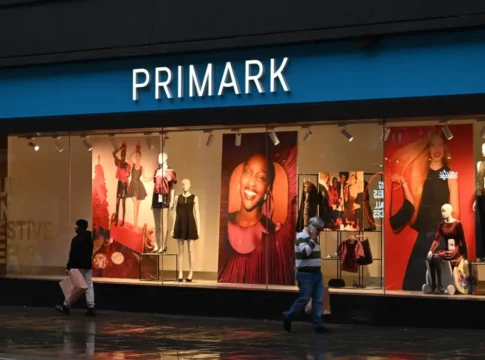 Primark теряет покупателей: почему легенда масс-маркета оказалась в кризисе?