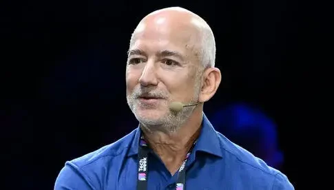 Джефф Безос запускает ИИ-стартап для освоения космоса и инженерии, привлекший 6,2 миллиарда долларов