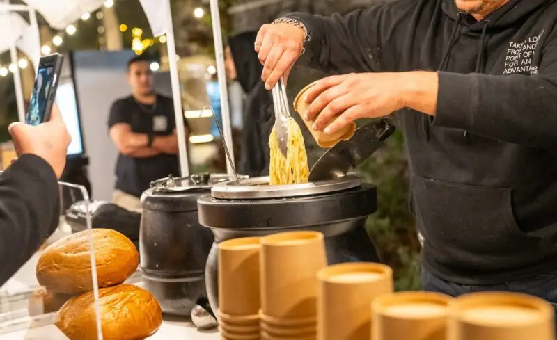 Фестиваль еды в Петах‑Тивке: кулинарный праздник с живыми выступлениями