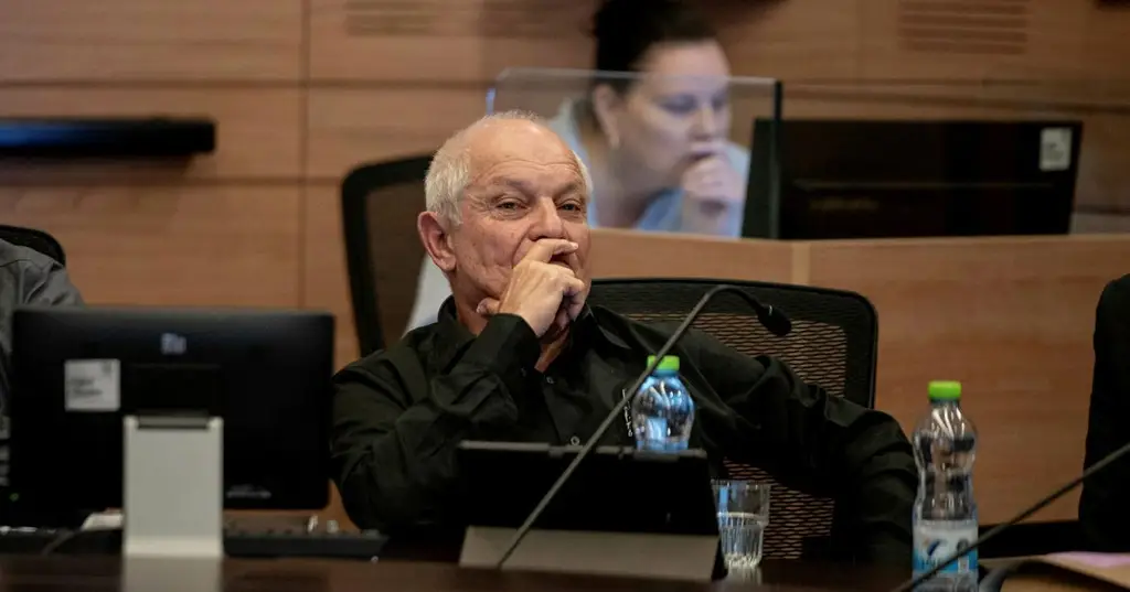 Пациенты будут ждать: без министра здравоохранения комитет по списку лекарств не может начать работу