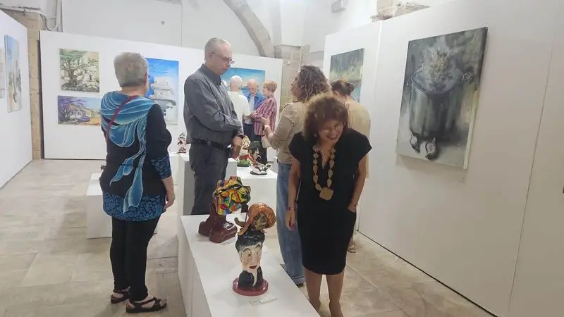 В Ашкелоне открылась шестая выставка серии «Звук и цвет»