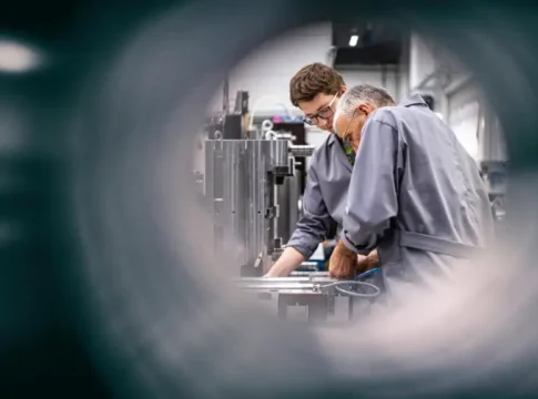 Великобритании нужна национальная стратегия квантовых технологий для обеспечения суверенитета и экономического роста