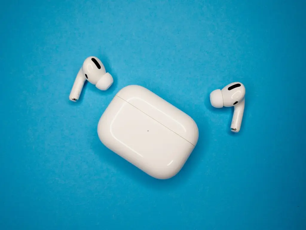 AirPods от Apple лишают путешествий неожиданного очарования