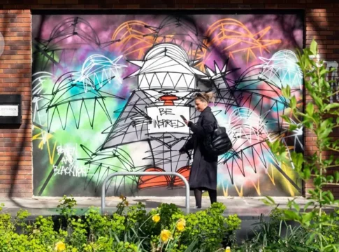 Великобритания: Гонка за технологическим гигантом и риски для инноваций