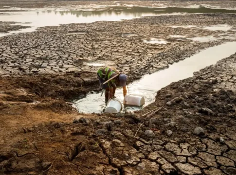 Иран сталкивается с острой нехваткой воды: Тегеран и Исфахан на грани кризиса