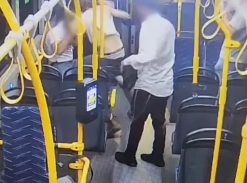 Массовые нападения на автобусы в Иерусалиме: пострадали водители и пассажиры