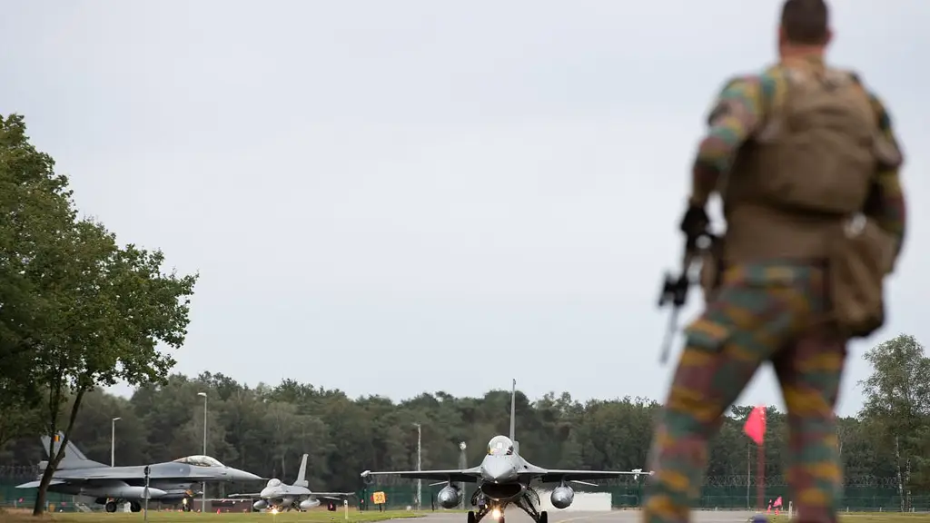 Загадочные дроны над бельгийской базой с американскими ядерными боеприпасами