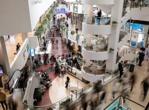 В Израиле зафиксировано снижение продаж в розничной торговле