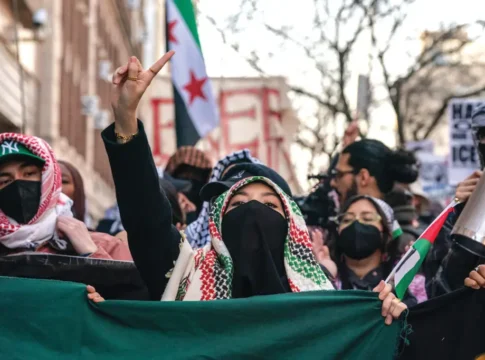 Мусульманский фонд в Калифорнии оказывает финансовую помощь студентам-активистам в американских вузах