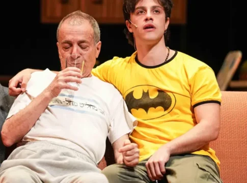 «Индийский пациент» в театре Камери: классика израильской драматургии с новыми гранями