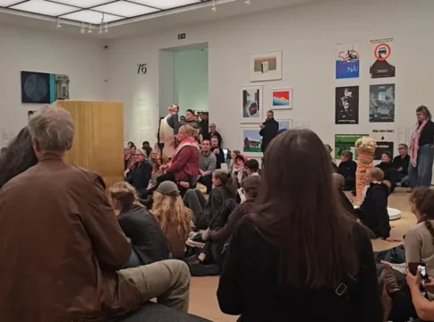 Протесты против Израиля в Осло не утихают даже после прекращения огня