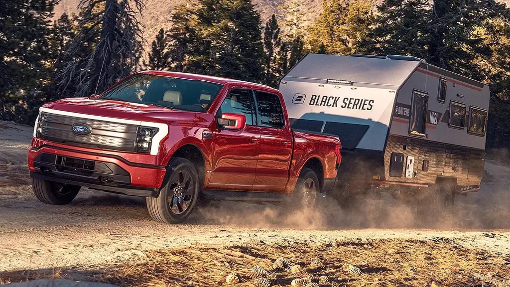 Ford может отказаться от электрической версии пикапа F-150 Lightning на фоне убытков и падения спроса