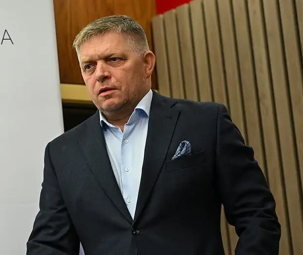 Словакия под угрозой санкций ЕС из-за поправок в Конституцию, касающихся ценностей и этики